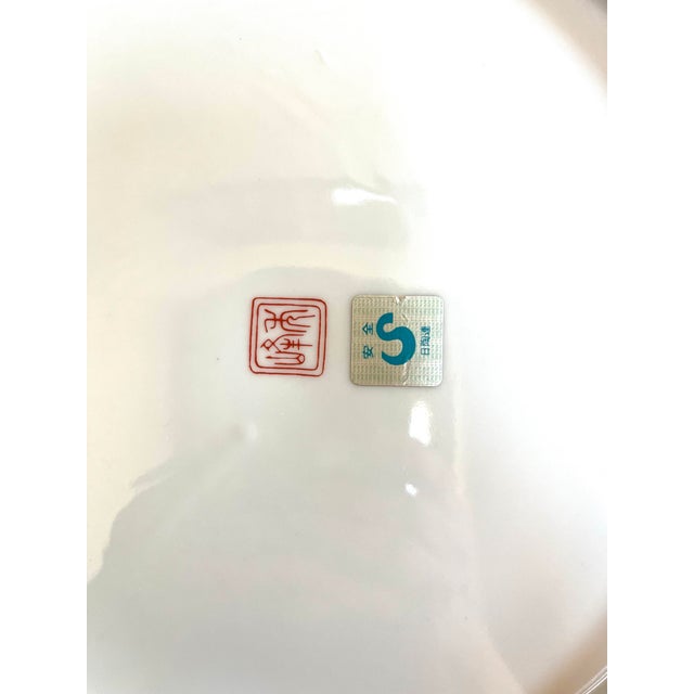 Japanese Eatly 20th Century Large Japanese Imari Ceramic Platter For Sale - Image 3 of 6