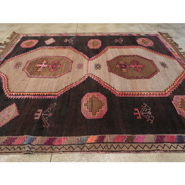 Textile Galerie Shabab Collection Mid-20th Century Handmade Turkish Anatolian Room Size Carpet For Sale - Image 7 of 10
