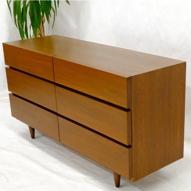 Mid-Century Modern Block Front American Walnut 6 Drawers Dresser Restored For Sale - Image 10 of 13
