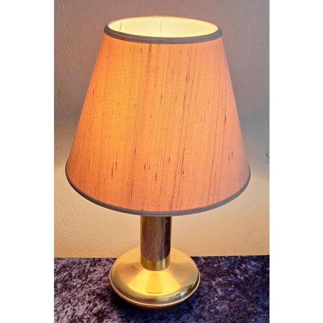 Vintage German Table Lamp with Brass Base and Cream-White Fabric Shade from Thiele-Leuchten, 1970s For Sale - Image 3 of 8