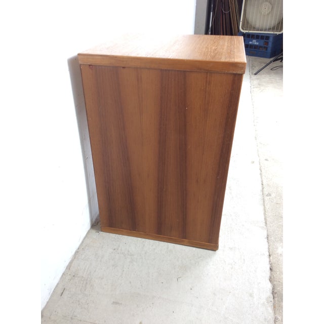 Danish Modern Teak Media Storage Entertainment Stand With Step Design For Sale - Image 11 of 18
