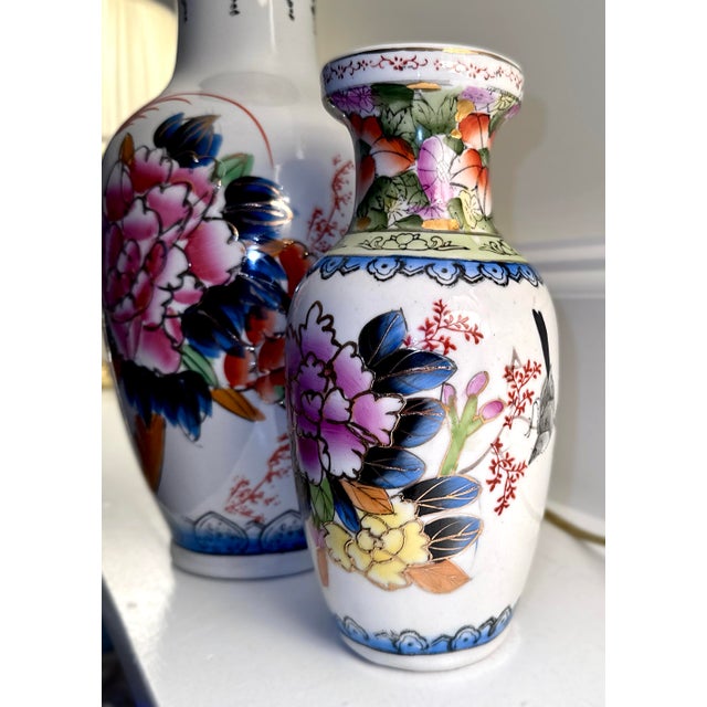 Chinoiserie Set of 2, Mid 20th Century Hand-Painted Chinese Porcelain Vases For Sale - Image 3 of 14