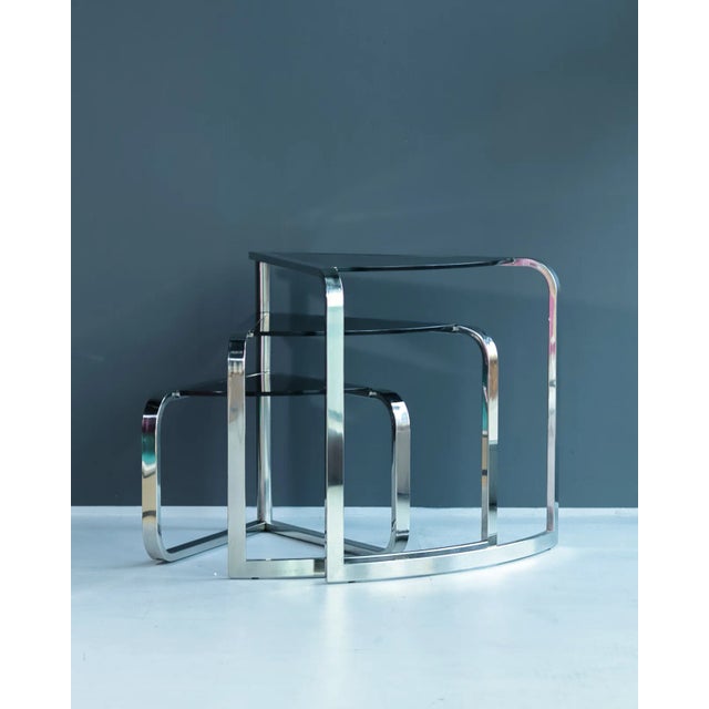 1980s Postmodern Italian Nesting Tables Chrome Metal and Lacquered Plywood, 1980s For Sale - Image 5 of 7