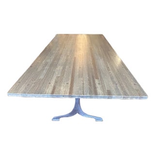 Custom Industrial Flooring Dining Table With Modern Wishbone Steel Legs For Sale