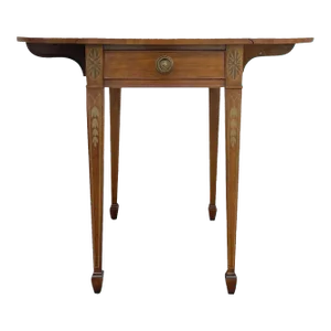 1960s Drexel Wallace Nutting Collection Federal or Hepplewhite Paint Decorated Mahogany Drop Leaf Pembroke Style Side or End Table