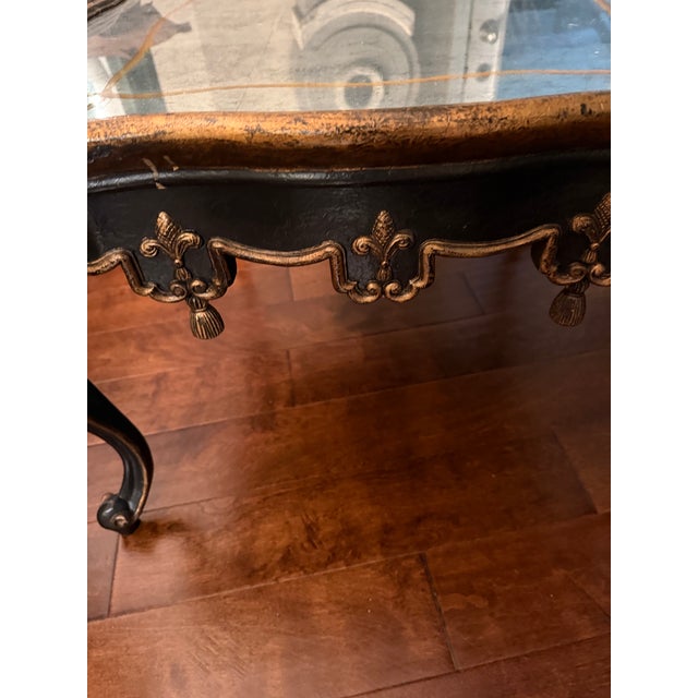 French 1980s French Louis XVI Églomisé Mirror Top Coffee Table by John Richard For Sale - Image 3 of 9