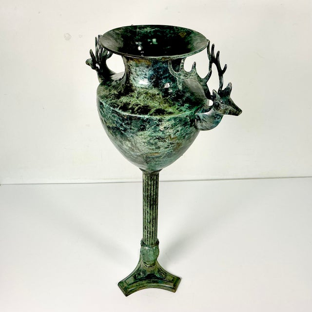1970s Vintage Neoclassical English Stag Head Faux Verdigris Green Tole Pedestal Urn Vase. For Sale - Image 10 of 15