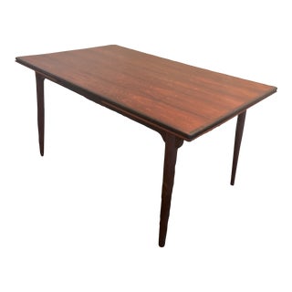 1960s Mid-Century Modern Rosewood Extendable Rectangular Dining Table For Sale