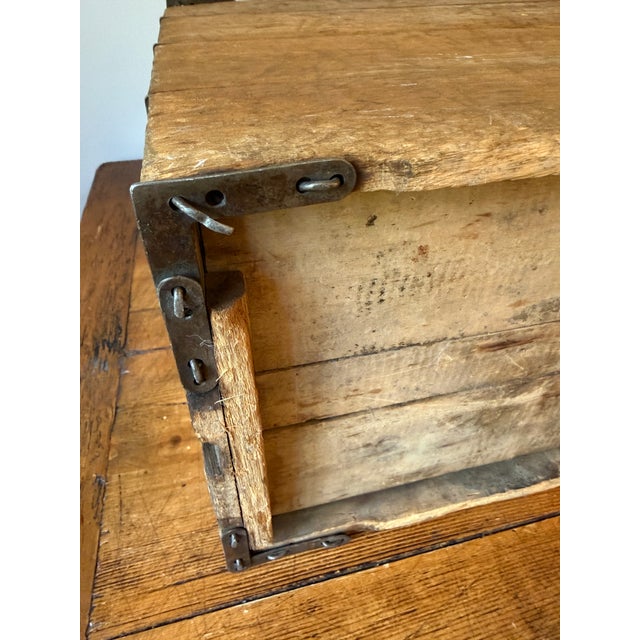 Antique Hubbard's Wood Wire Sewn Folding / Collapsible Crate For Sale - Image 11 of 13