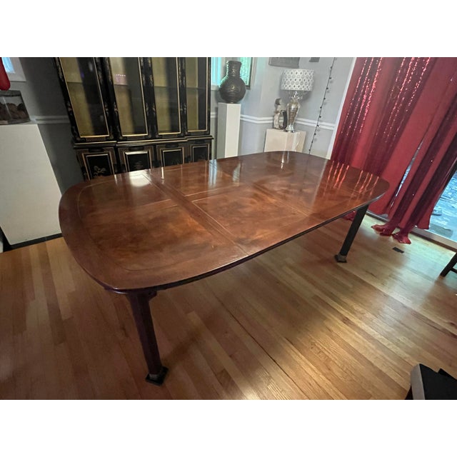 Known for their heirloom-quality craftsmanship and timeless traditional designs, this mid-to-late 20th-century Henredon...