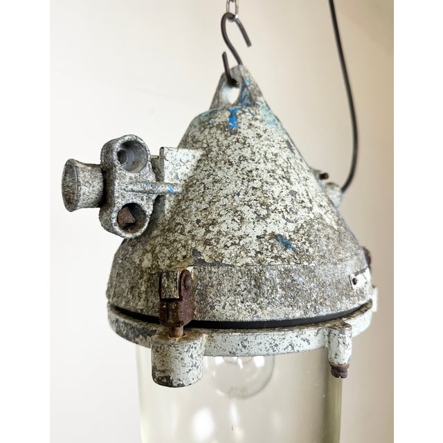 Metal Industrial Grey Cast Aluminium Explosion Proof Lamp from Elektrosvit, 1970s For Sale - Image 7 of 18