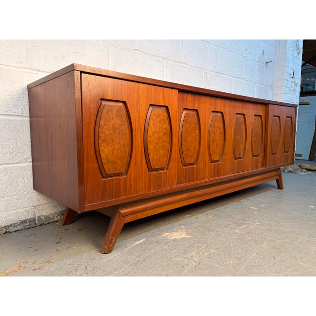 Young Manufacturing Young Manufacturing Mid 20th Century Walnut and Burlwood Buffet, Attributed For Sale - Image 4 of 17