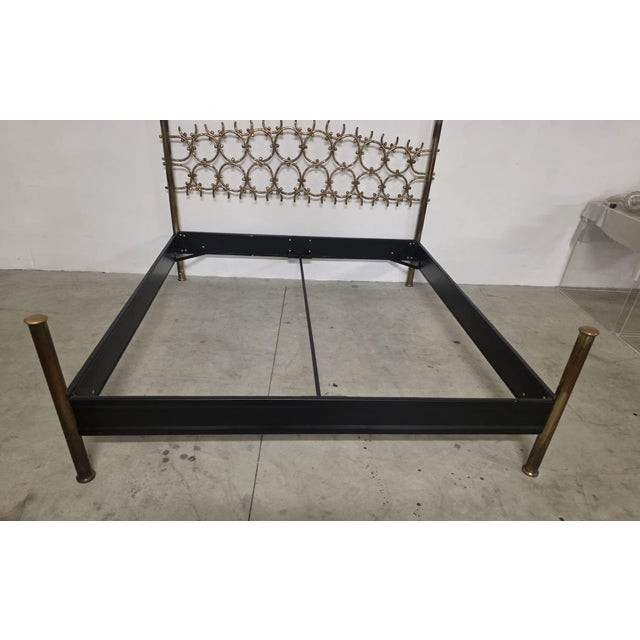 Sculptural Bed by Arnaldo Pomodoro for Osvaldo Borsani, 1960s For Sale - Image 10 of 18