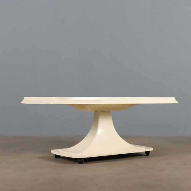 White Vintage Plastic Coffee Table with Wheels, Italy, 1970s For Sale - Image 8 of 10