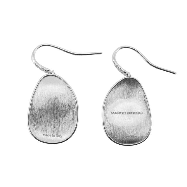 Modern Marco Bicego Lunaria 18k White Gold 0.05ctw Diamond Petal Drop Dangle Earrings, A Pair For Sale - Image 3 of 8