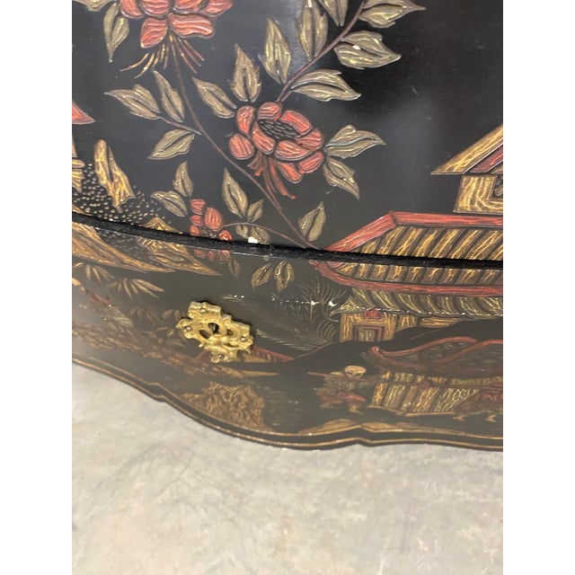Early 20th Century French Louis XV Commode Bombe Chest With Marble Top For Sale In Raleigh - Image 6 of 12