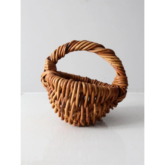 Farmhouse Vintage Small Melon Basket For Sale - Image 3 of 10
