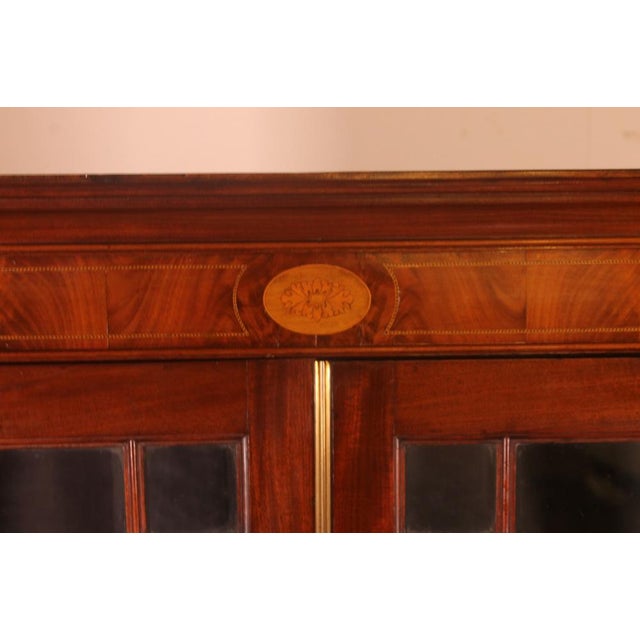 Georgian Corner Cabinet in Mahogany, 18th Century For Sale - Image 6 of 14