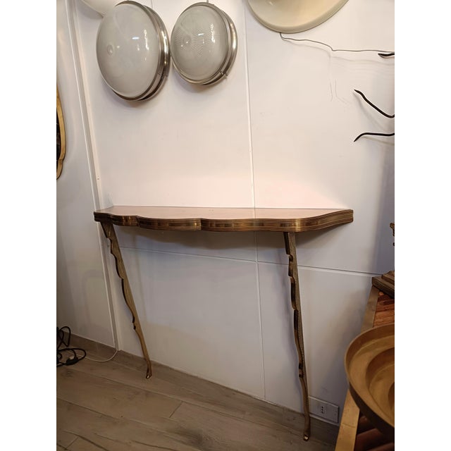 Mid-Century Modern Brass Wall-Mounted Console Table with Pink Glass Top, Italy, 1940s For Sale - Image 3 of 12