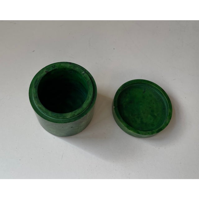 Stone Italian Art Deco Style Trinket Box in Green Marble, 1940s For Sale - Image 7 of 9