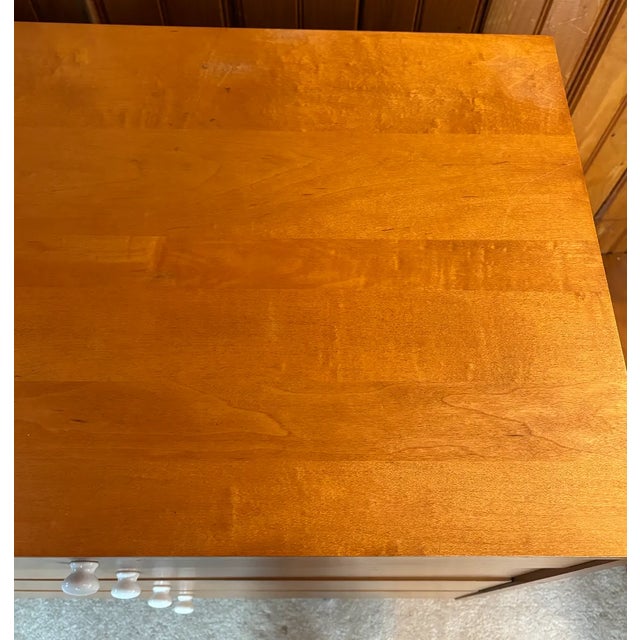 1950s Mid-Century Paul McCobb Planner Group 8 Drawer Lowboy Dresser Winchendon Furniture Co. For Sale - Image 13 of 17