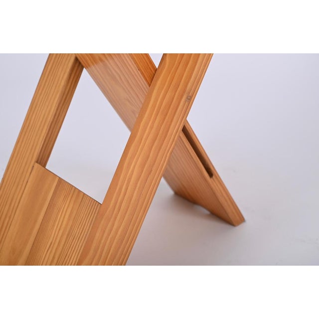 Wood TS Folding Stool attributed to Roger Tallon for Sentou, France, 1970s For Sale - Image 7 of 17