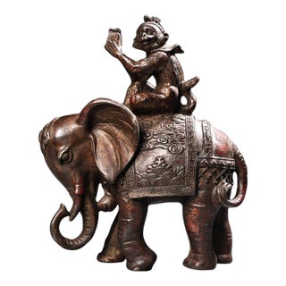 Late 19th Century Gilt Bronze Monkey on Elephant Statue, 1.5kg For Sale