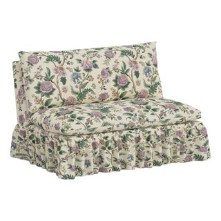 Capra Ruffle Settee in Lilac Tree of Life Floral For Sale