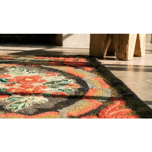 Textile 1920s Brown Floral Folk Art Antique American Hooked Rug 2'5" X 4'2" Handknotted Wool Carpet For Sale - Image 7 of 7