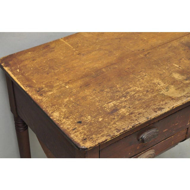 Antique French Country Primitive Possum Belly Pine Wood Bakers Work Table For Sale In Philadelphia - Image 6 of 18