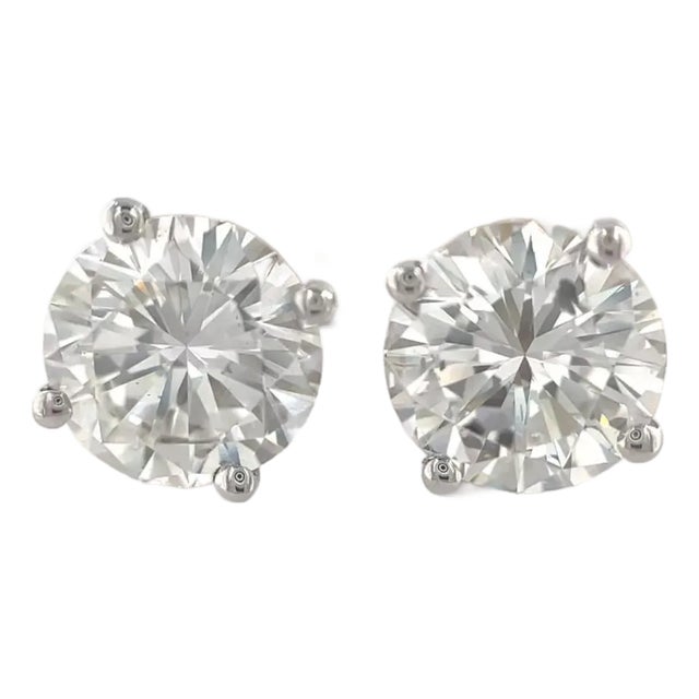 Round Brilliant 2.19ct Diamond 14k White Gold Stud Earrings GIA DSI2 ESI2 For Sale