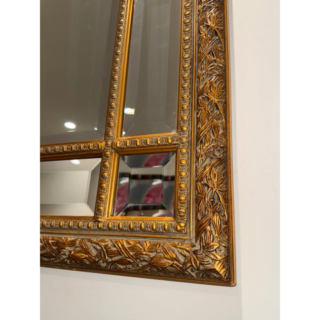 Late 20th Century The Bombay Company Venetian Gold Carved Belved Mirror For Sale - Image 4 of 12