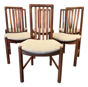 Mid 20th Century Set of 6 Mid-Century Teak Dining Chairs