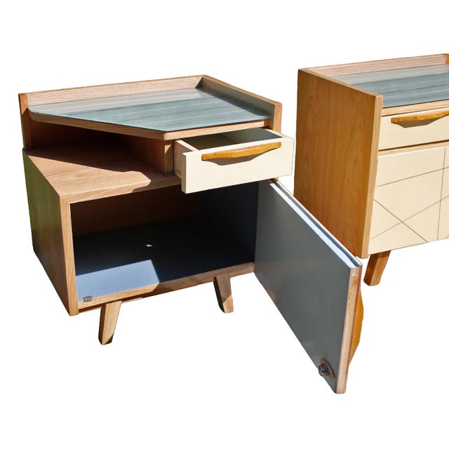 Vintage Nightstands in Oak, 1950s, Set of 2 For Sale - Image 4 of 9