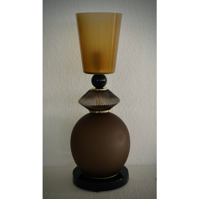 Black Mid-Century Round Dove Gray and Smoky Murano Art Glass and Brass Table Lamp, 2000 For Sale - Image 8 of 10