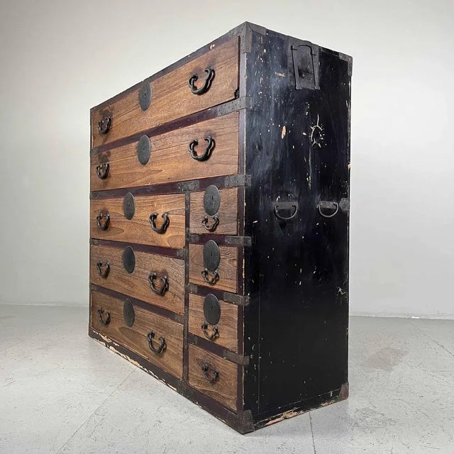 Traditional Japanese Kimono Chest of Drawers, 1890s For Sale - Image 9 of 11