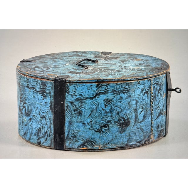 Wood Antique Allmoge in Metal, 1805 For Sale - Image 7 of 7