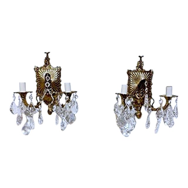 Pair of 1930s Bronze Sconces With French Pendalogue Crystals For Sale