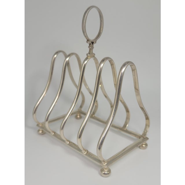 Edwardian English Sheffield Silver Toast Rack, 1900 For Sale - Image 4 of 14