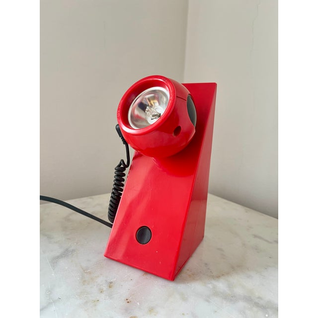 Original vintage space age table lamp produced by brilliant leuchten ag (germany) during the 1980s. this postmodern lamp...