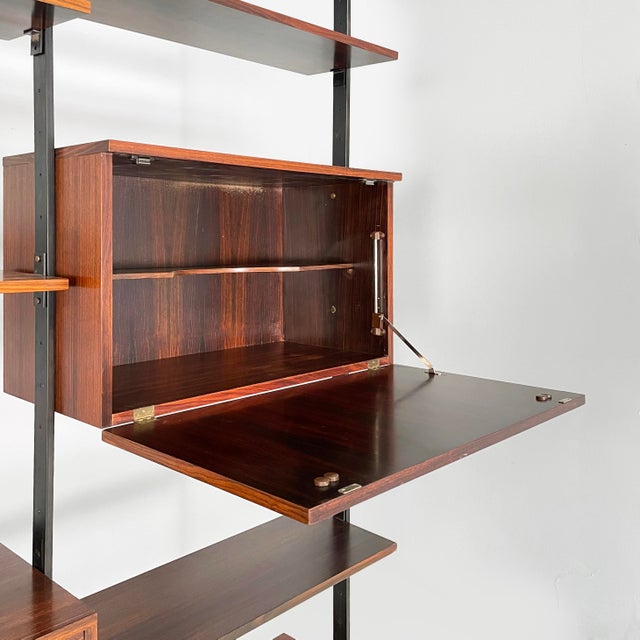 Black Mid-Century Modern Italian Modular Bookcase in Wood and Metal, 1960s For Sale - Image 8 of 18