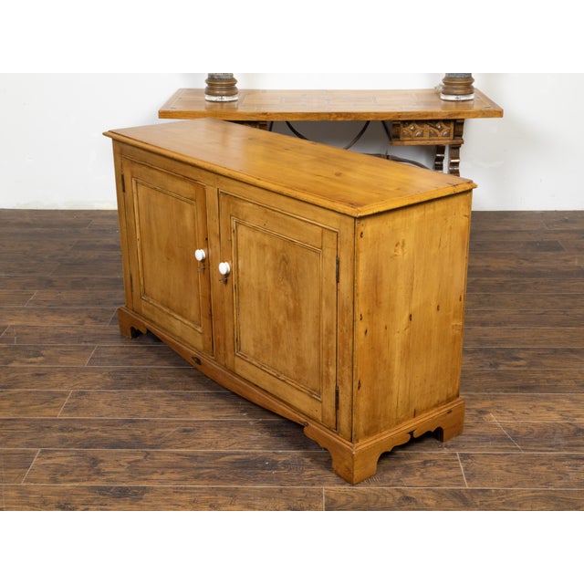 French 19th Century Pine Buffet with Two Doors and Carved Ogee Bracket Feet For Sale - Image 10 of 11