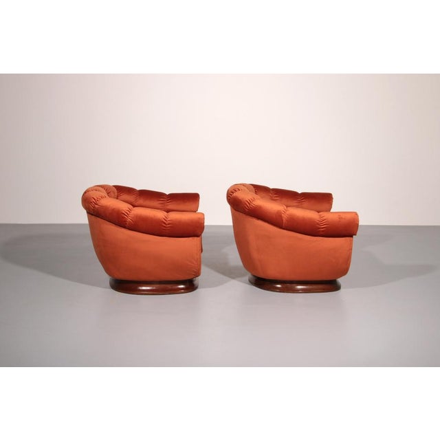 This exclusive set of two lounge armchairs radiates pure Italian elegance. Originally designed in the 1950s, the chairs...