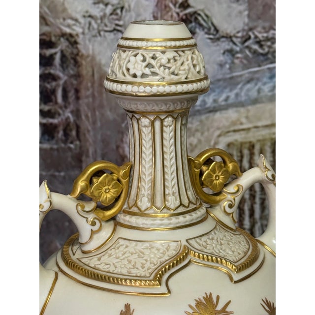 Antique Royal Worcester Porcelain Reticulated Vase, 24 Carat Gold Chrysanthemum Decoration, Aesthetic Movement C1888 #1200 (The Persian Vase) For Sale - Image 10 of 12
