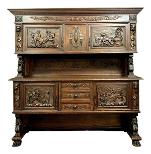 Renaissance Style Hunting Lodge Buffet in Carved Wood