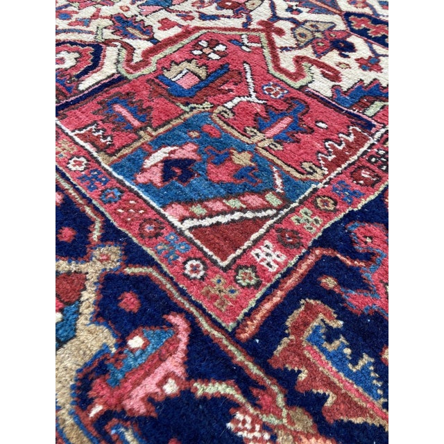 Textile Antique Heriz Rug in Wool, 1920s For Sale - Image 7 of 11