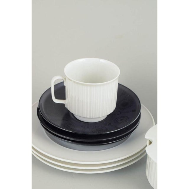 Tapio wirkkala for rosenthal, “variation” coffee service. Complete coffee service in white porcelain with a distinctive...