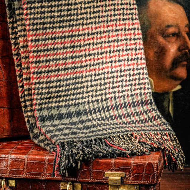 Luxurious Ralph Lauren Home Double Rl RRL Cashmere Lambswool Plaid Pattern Throw Blanket Home Decor For Sale - Image 4 of 10