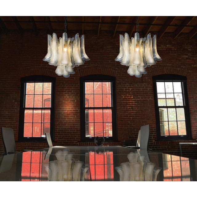 Gold White Petal Chandelier in Murano Glass, 1990s For Sale - Image 8 of 18