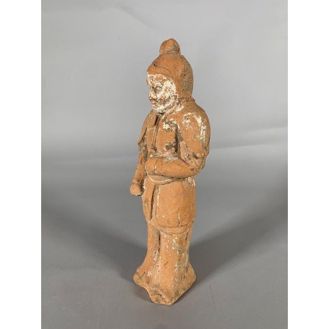 Asian Sculpture of a Soldier, China, Tang Dynasty (618-907 AD), Archaeology For Sale - Image 3 of 8